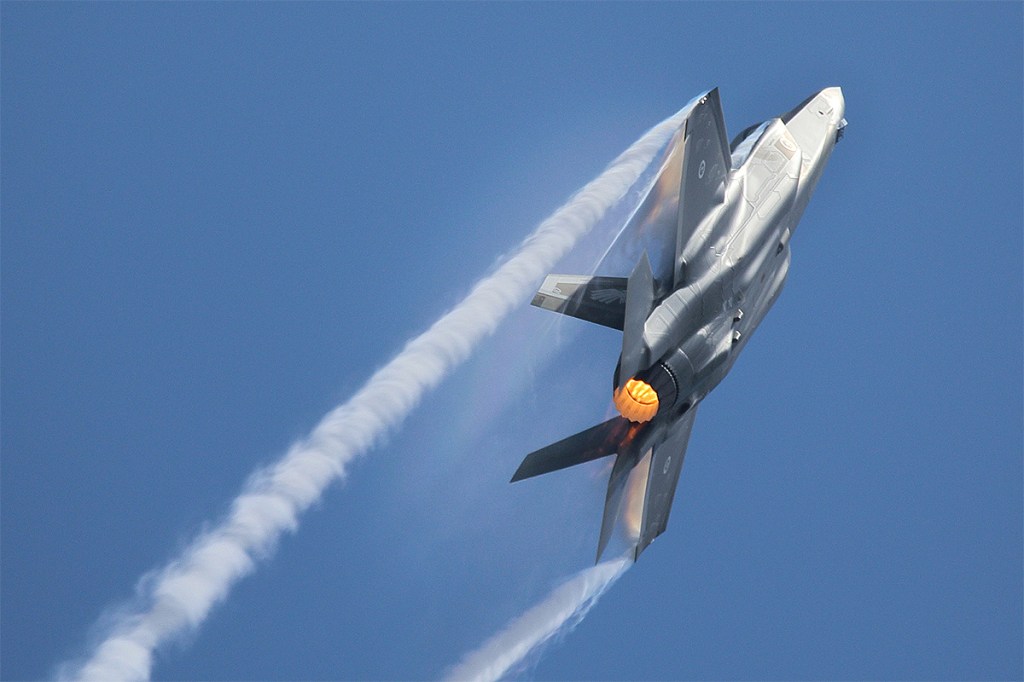 Aircraft head Down Under for the Avalon Airshow: gallery
