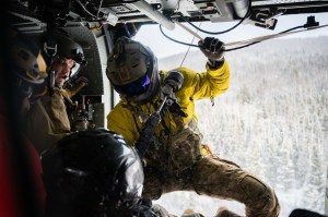 A snowstorm and a plane crash stranded 13 in the Alaskan wilderness. The Guardsmen who rescued them have won an award.
