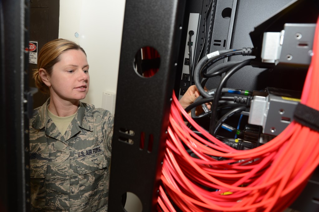 New rules could speed up DoD cloud migration