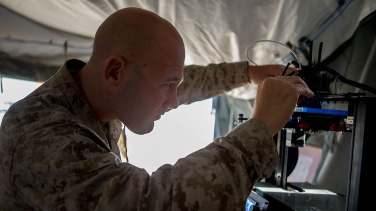 Marines Rake Revolutionary 3-D Printing to the Field