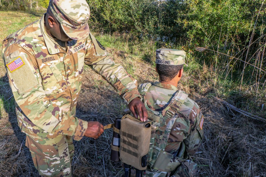 US Army must plan how to manage electric battlefield, lawmakers say