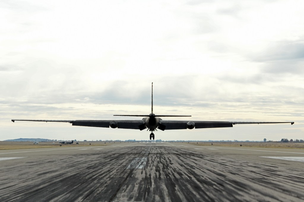 Artoo, take the wheel: U-2 spy plane flies for the first time with an AI co-pilot