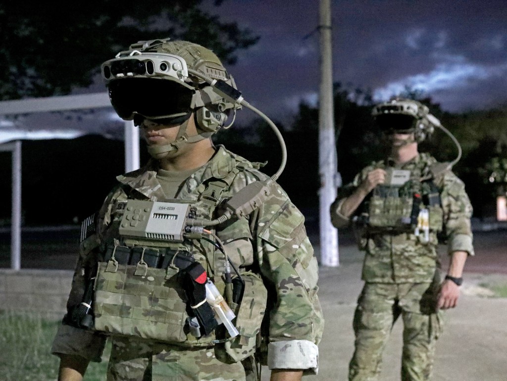 Microsoft’s ‘mixed reality’ goggles left troops with headaches: report