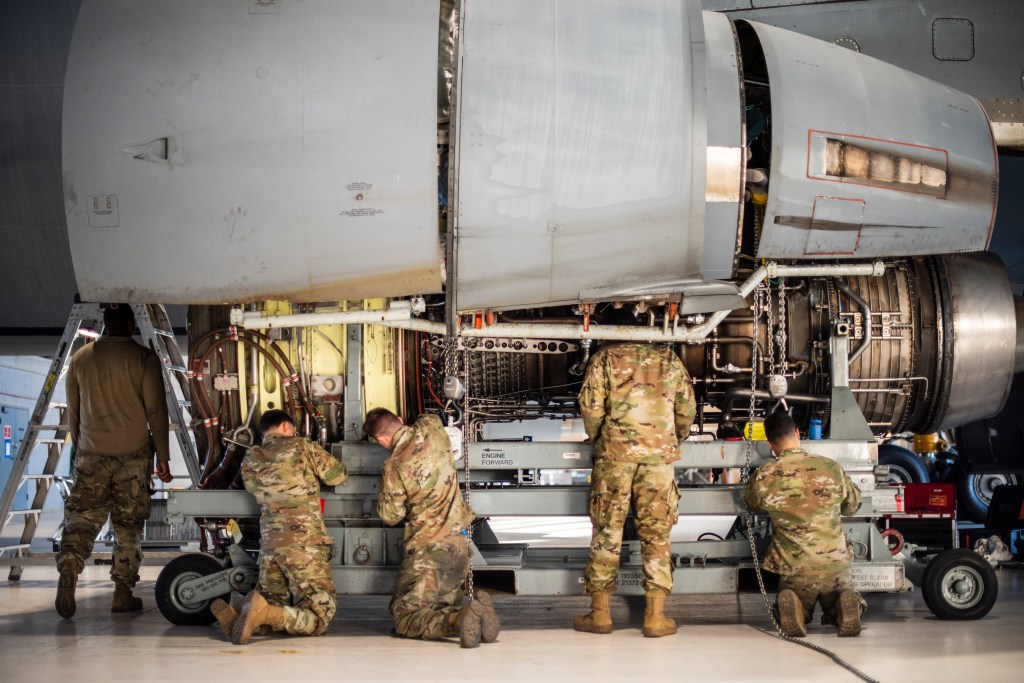 Air Force still struggling to launch working performance review system