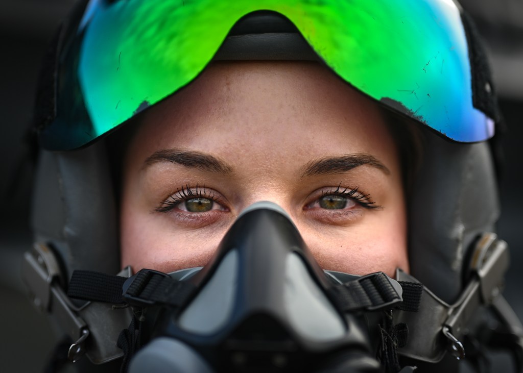 Here’s how the Air Force’s new pilot retention bonuses will work