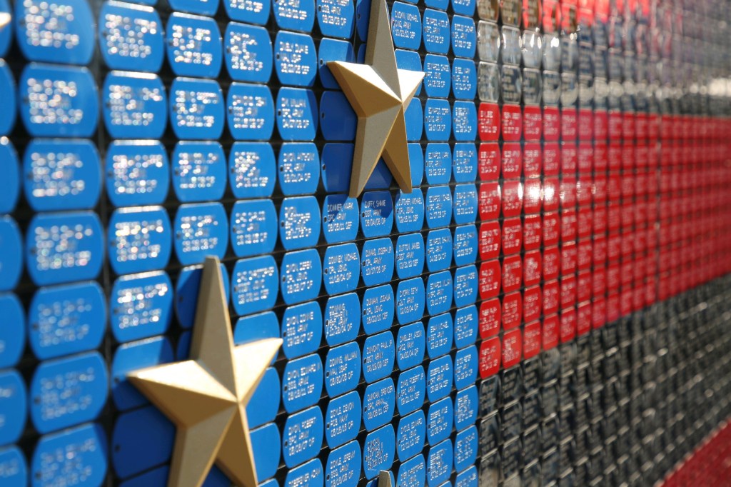 Dog tag memorial honors fallen Global War on Terror troops