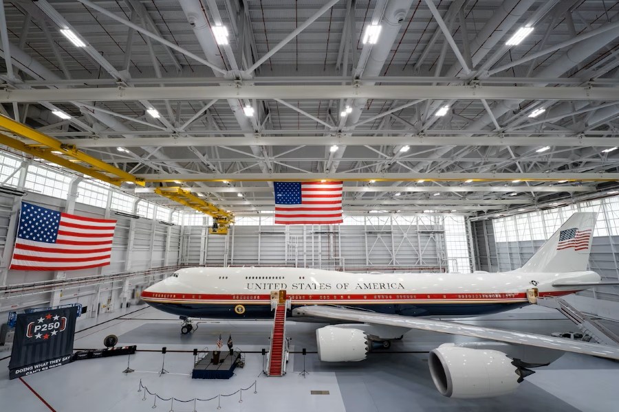 Air Force One begins commissioning flights, final step before presidential use