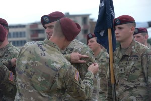 Army units change patches as part of active, Guard and Reserve pilot program