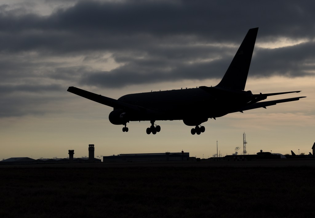 Who will pay for the KC-46′s boom problems?