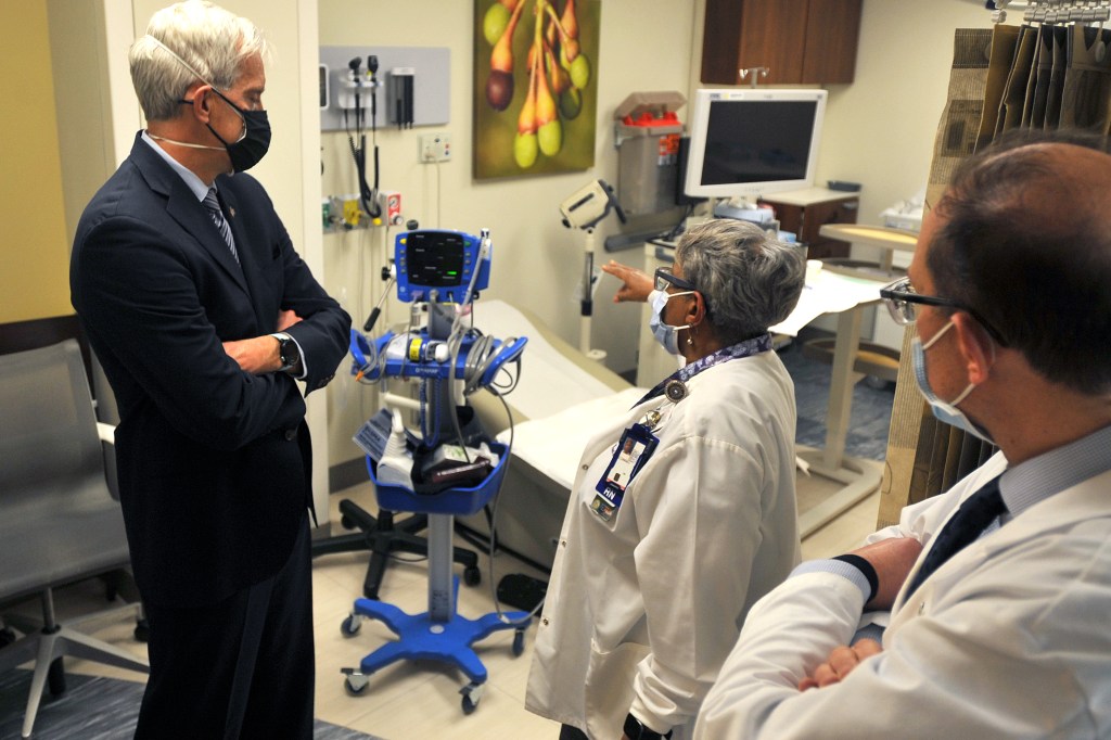 Senators implore VA secretary keep community care access for veterans