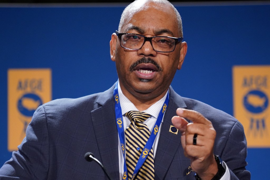 Biggest federal government union rallies against specter of Schedule F