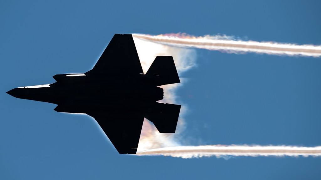 In newly inked deal, F-35 price falls to $78 million a copy