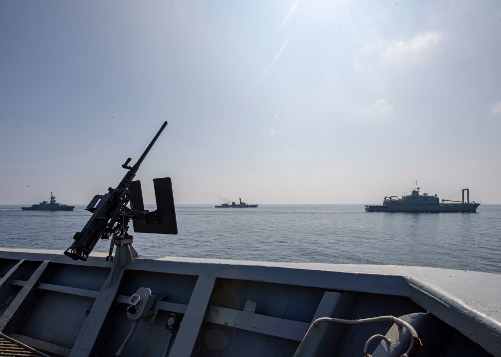 Trump needs to jump start negotiations with Iran, defense secretaries warn