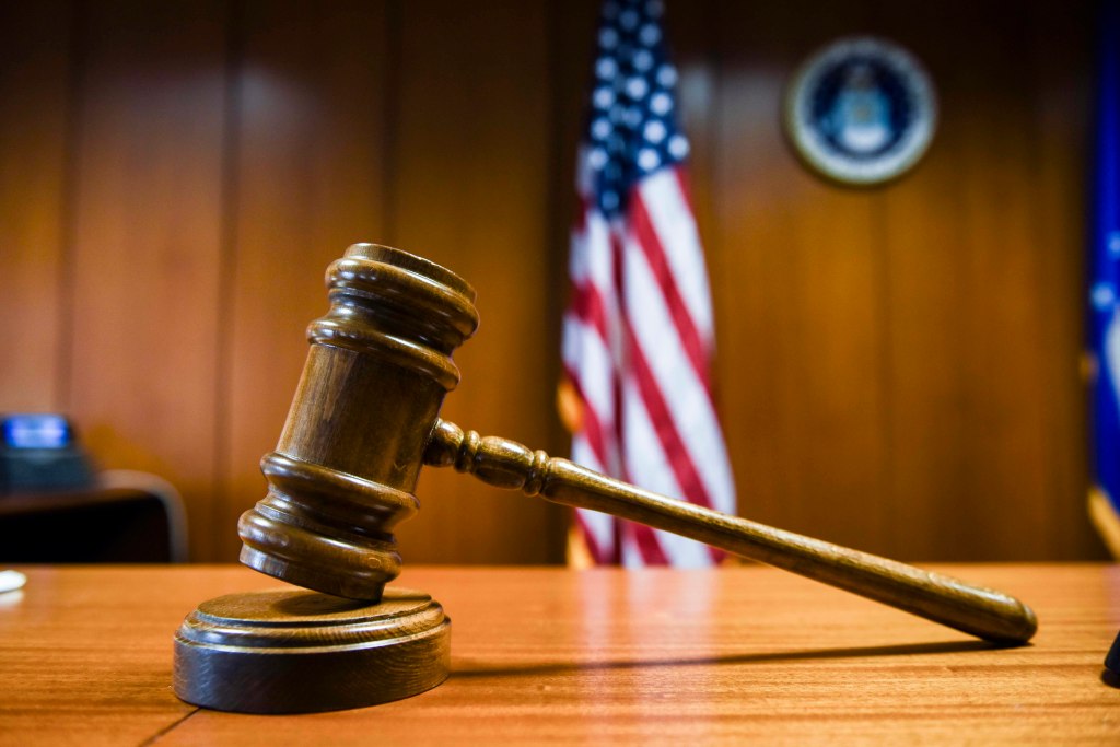 Felony convictions of 5 retired officers dismissed in Fat Leonard case