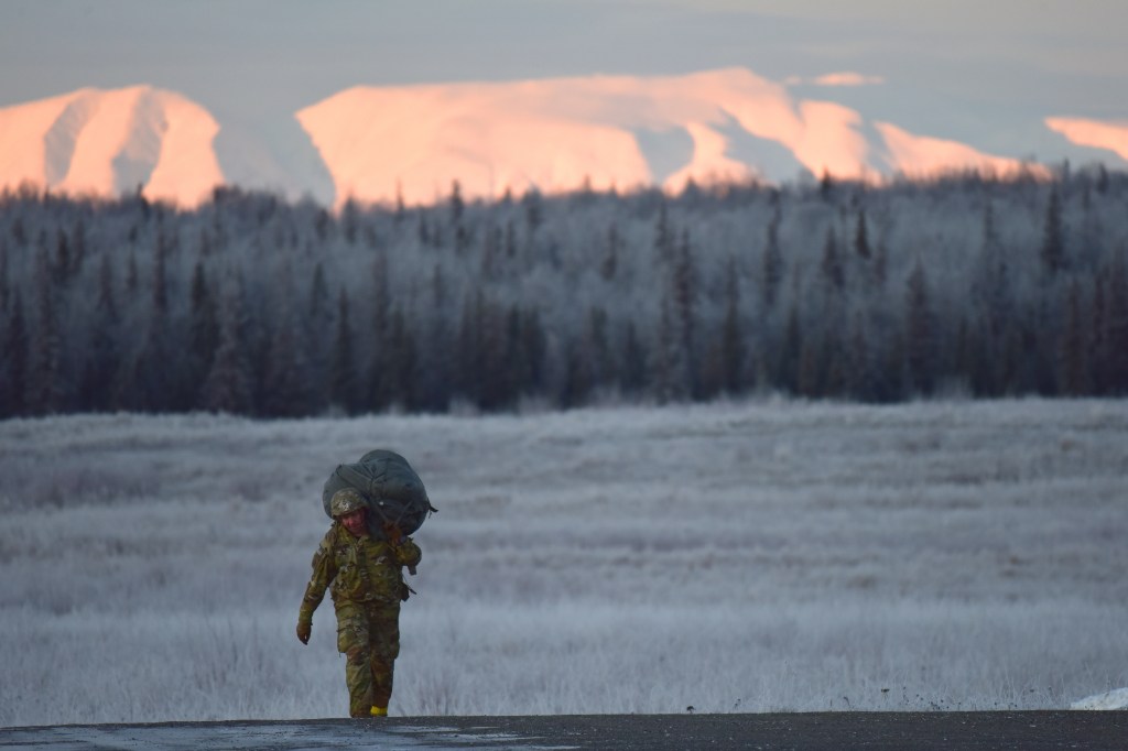 New incentive pay approved for Alaska-bound soldiers