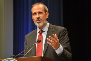 Comptroller, intel nominees cruise through hearing amid supply chain questions