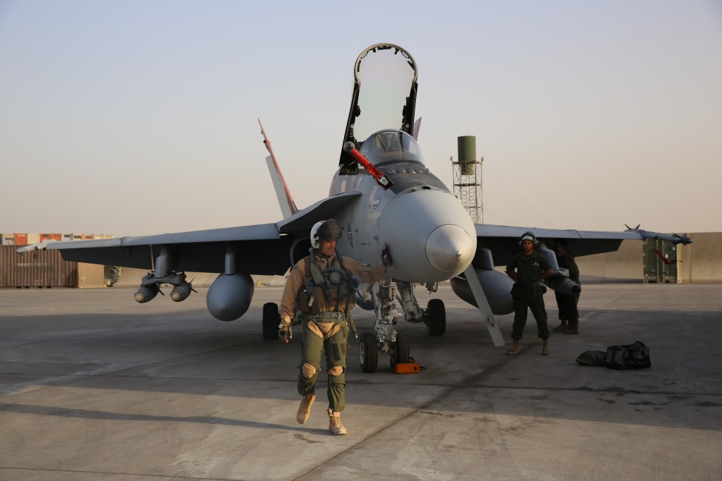 Commander defends ISIS air war’s effectiveness