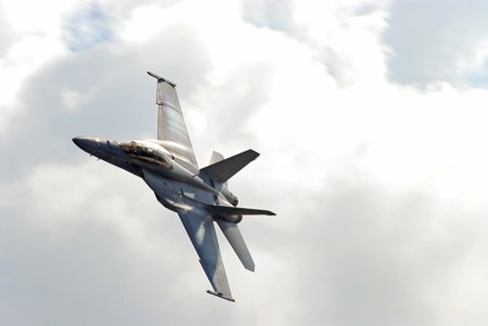 New sensors enhance F/A-18E/F for radar-denied environments