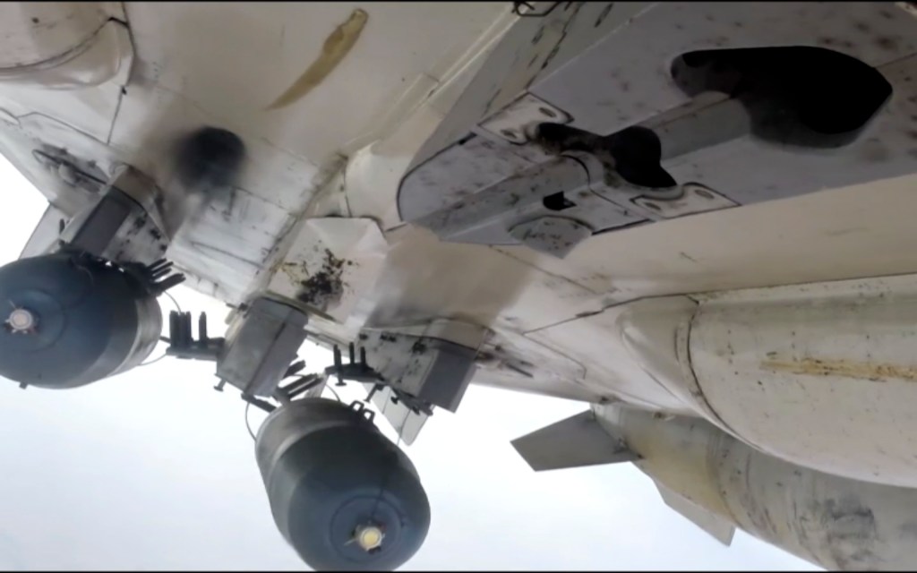 Russia targets ISIS in Syria, notifies CENTCOM ops center