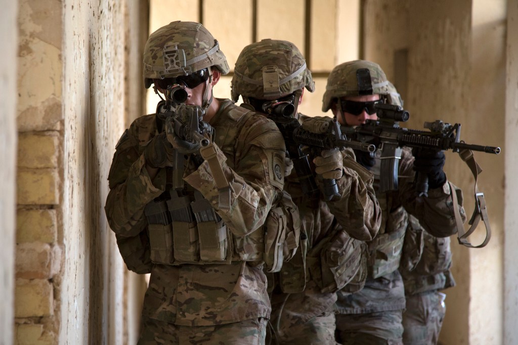 U.S. troops, aircraft may enter battle for Ramadi, Carter says