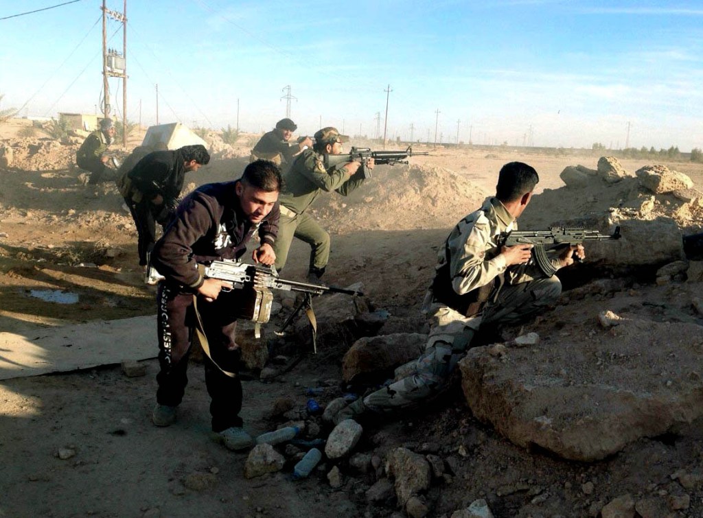 Islamic State fight will continue on multiple fronts in 2016