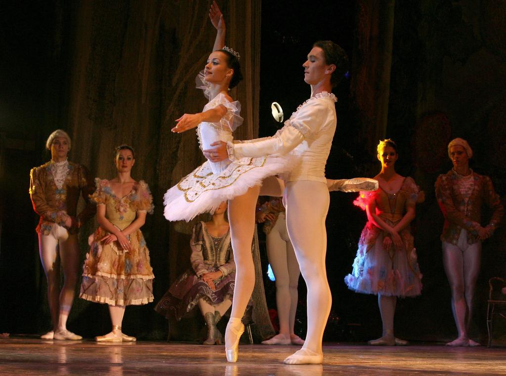 Lincoln Center brings ‘Nutcracker’ to overseas troops’ TVs