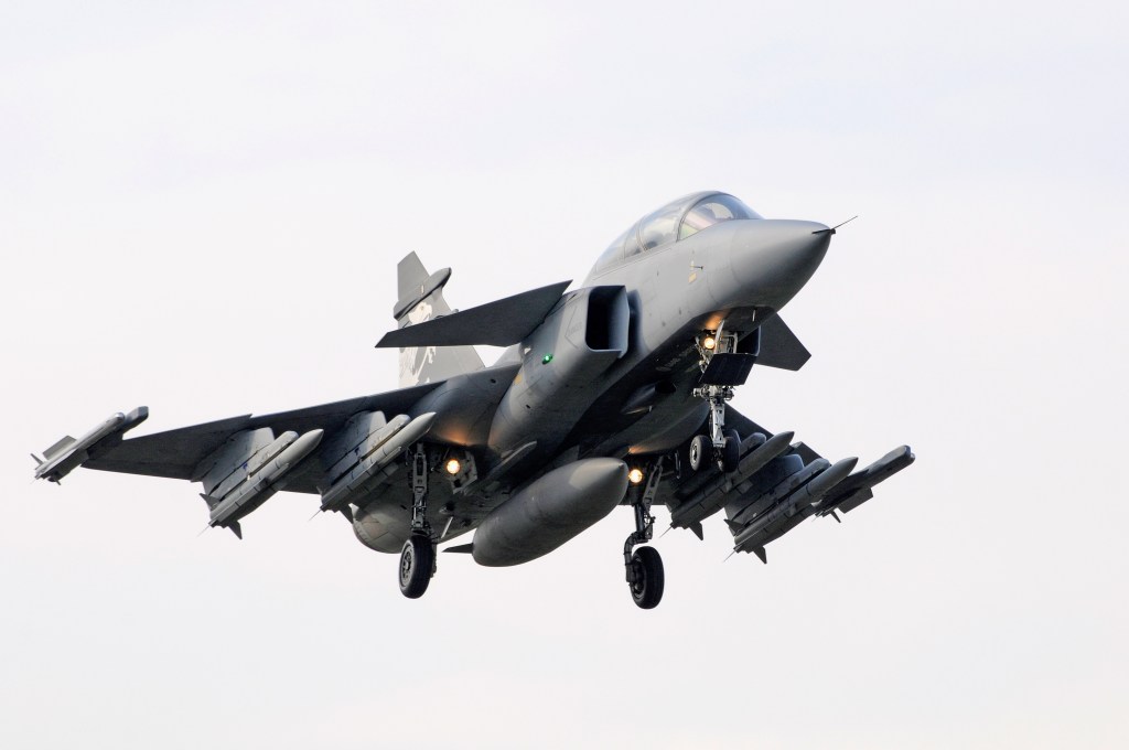 Analysts: India won’t ink a single-engine fighter deal before 2019