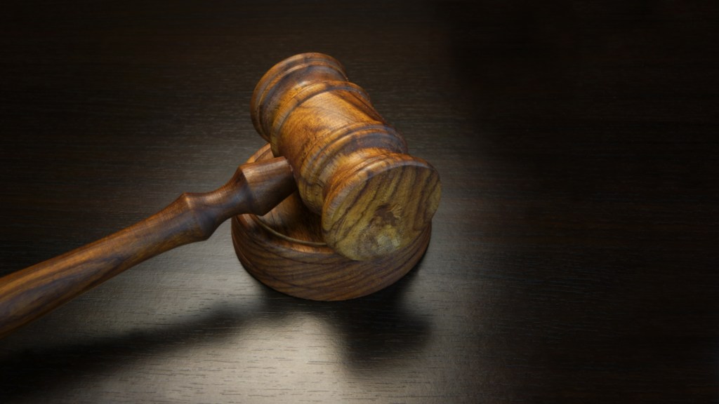 Prosecutors: Petty officer made threats, carried gun ‘at or near’ command