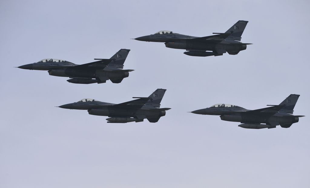 TAI in Talks to Upgrade Pakistani F-16s