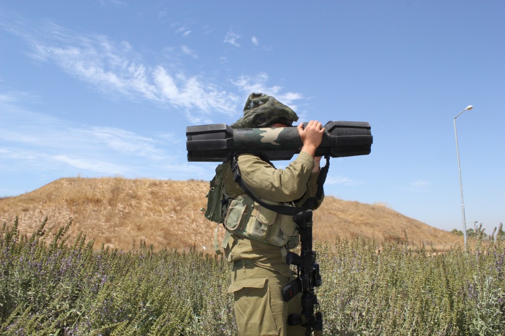 Rafael Concludes First Exports of Shoulder-Fired Anti-Tank Missile