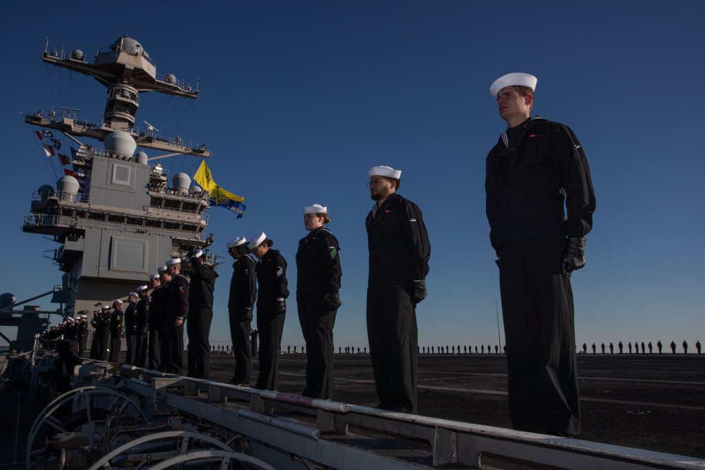 Navy offers voluntary extensions to sailors separating during shutdown