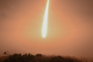 US test-fires two unarmed Minuteman III ballistic missiles