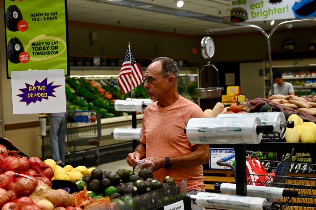 Dozens of military commissaries now offering doorstep delivery