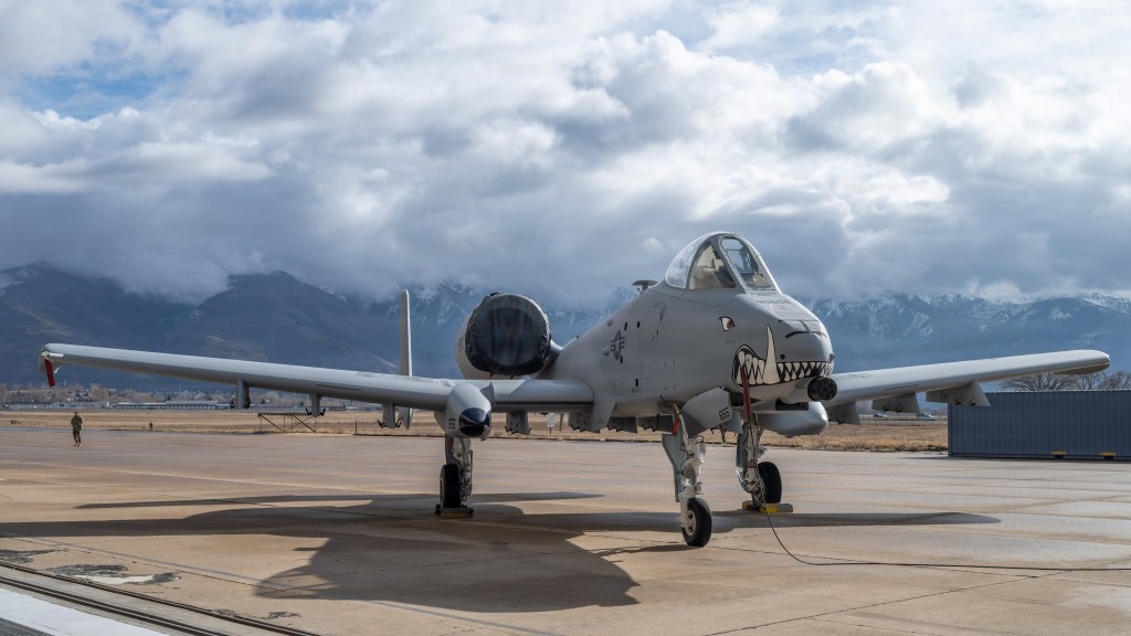 Hill Air Force Base bids farewell to A-10 depot mission as final Warthog departs