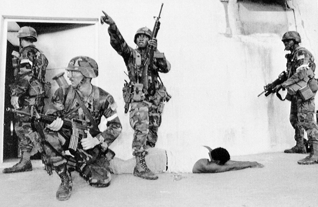 Soldiers recall combat jumps into Panama on 30th anniversary