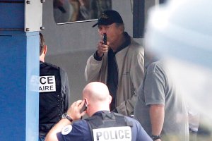 Eastwood films France train attack re-enactment
