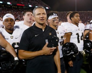 Army’s ground attack hands Buffalo its first loss, 42-13