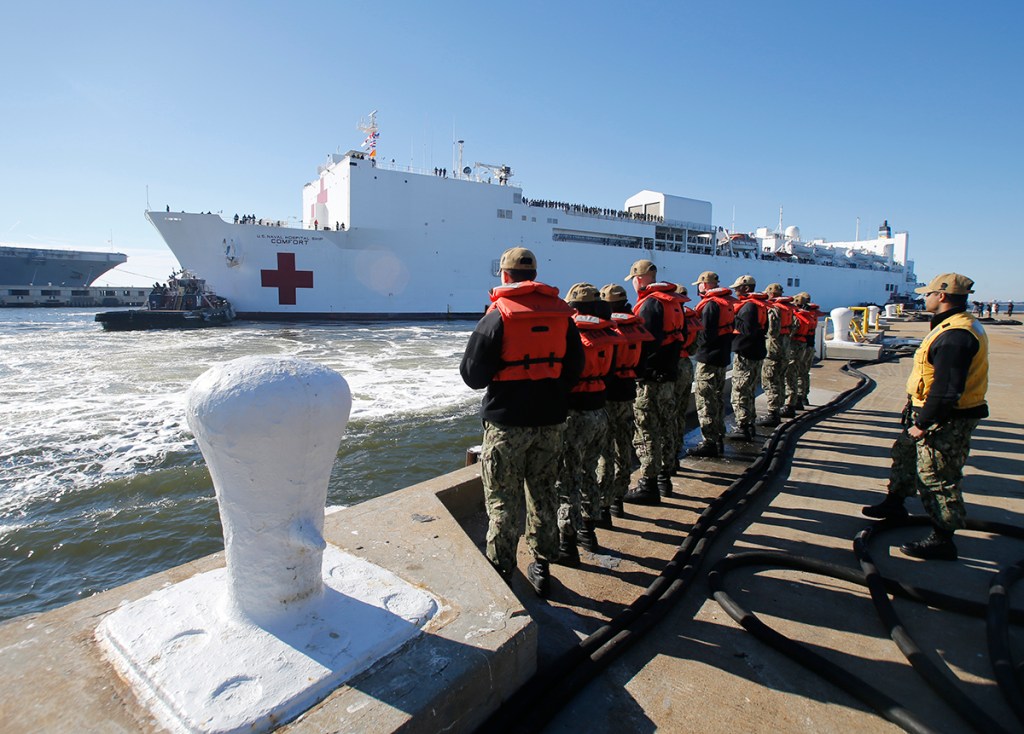 Hospital ship Comfort heads to 4th Fleet for humanitarian mission