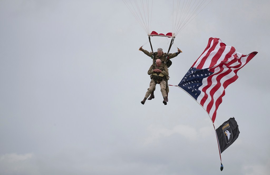 97-year-old D-Day veteran parachutes into Normandy again