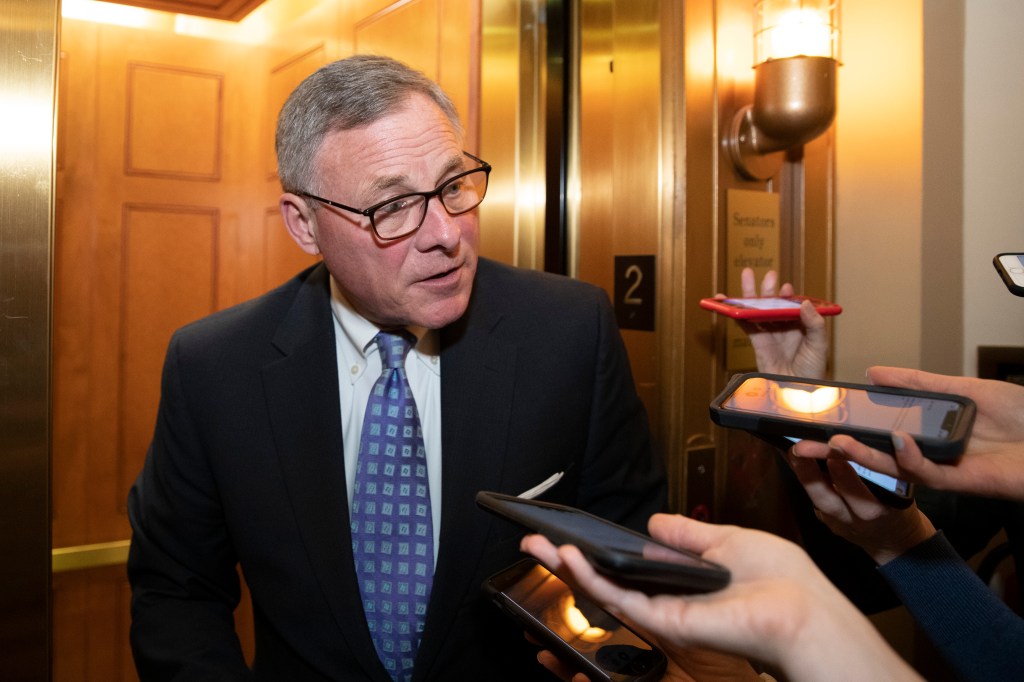 Senate: Obama officials hamstrung by Russia election attack
