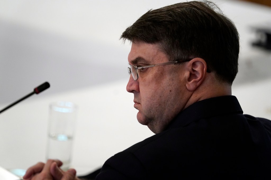 Investigators blast VA secretary’s ‘unprofessional’ behavior but find no evidence of crimes