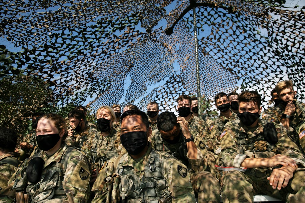 Pentagon drops new quarantine guidance for COVID-19 exposure, diagnosis