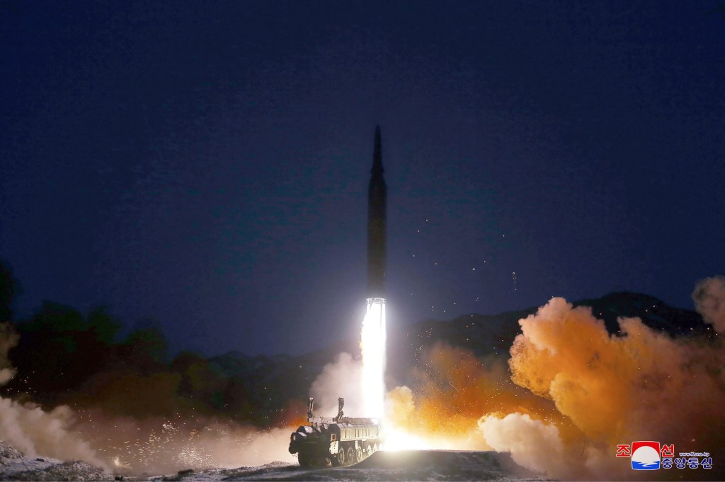 Did the military prepare to shoot down a North Korean missile from the West Coast?
