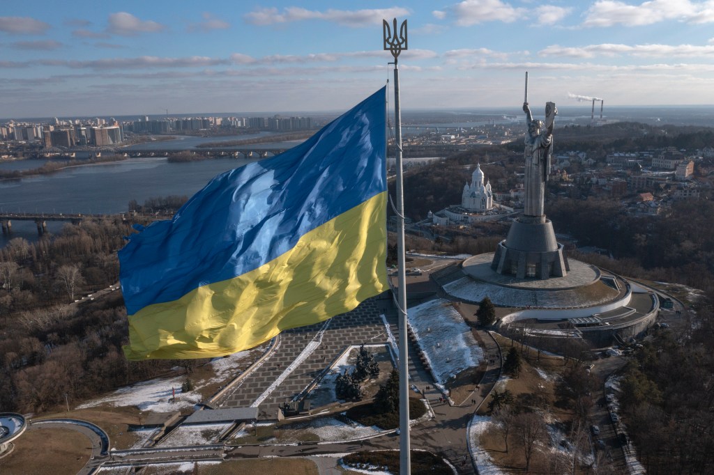 Experts urge caution in assessing Ukraine cyberattacks