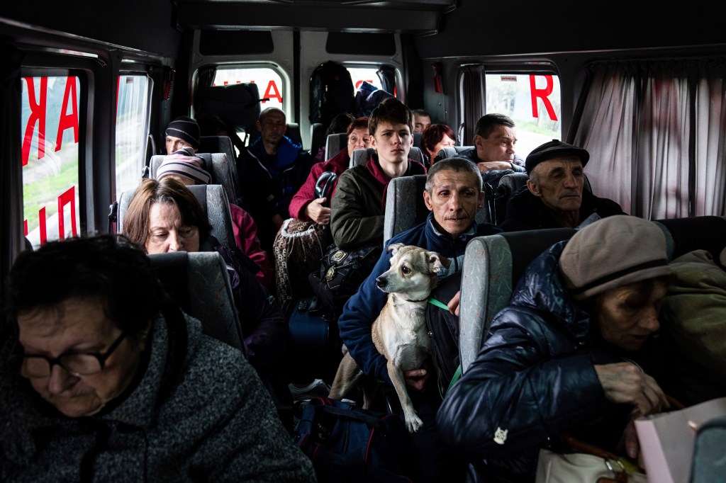 Some evacuated from Mariupol; US lawmakers visit Kyiv