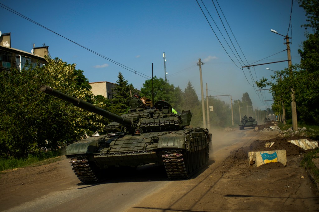 Sievierodonetsk mayor says Russian forces seize half of city