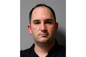 Texas governor seeks to pardon Army sergeant convicted of murder
