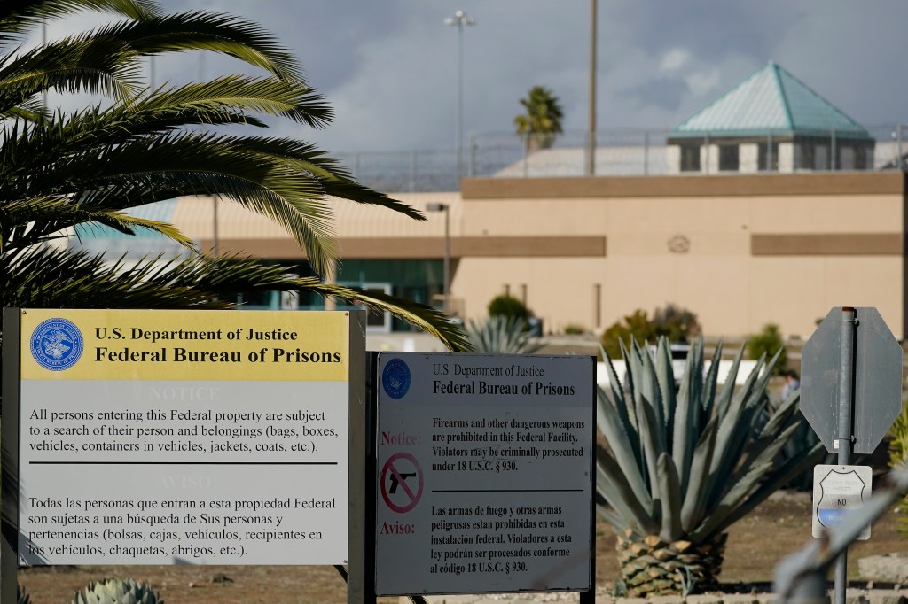 Corrections officers at 8 federal prisons cleared for pay boosts