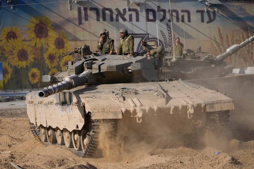 2,000 US troops on notice to deploy as Israel-Hamas war intensifies