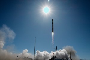 Rocket Lab launches Japanese Earth-imaging satellite